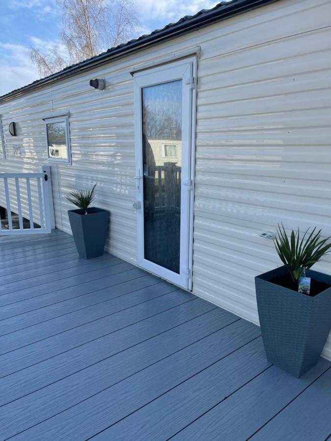 Holiday Home Breaks At Tattershall Lakes Lincoln Exteriör bild